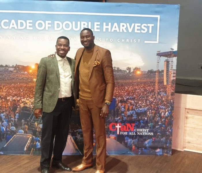 8ae5b289-6085-4d99-a1fe-db00300b4d88